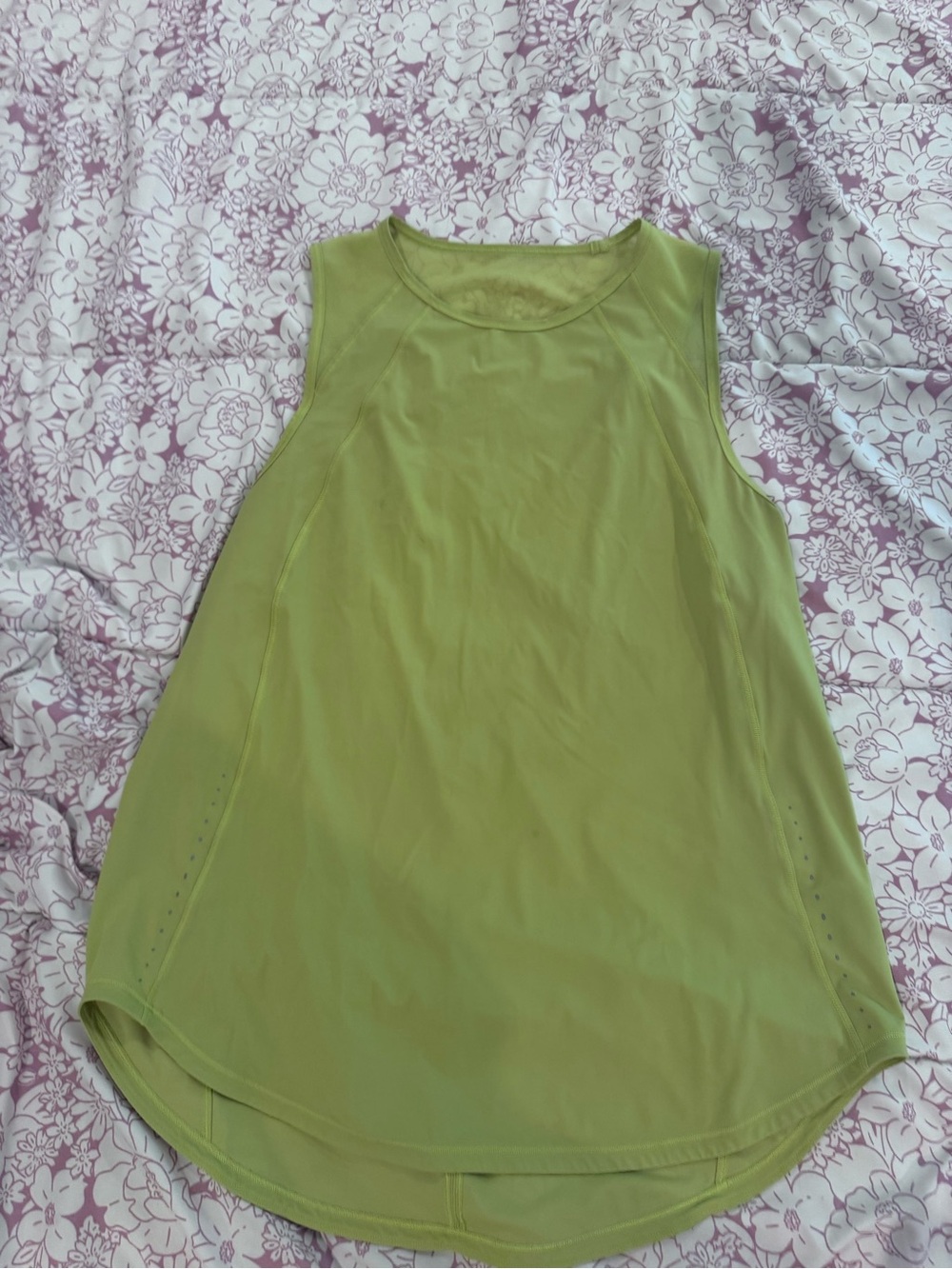 Lulu Lemon 🍋 Women’s Athletic Sleeveless Tank Top - yellow